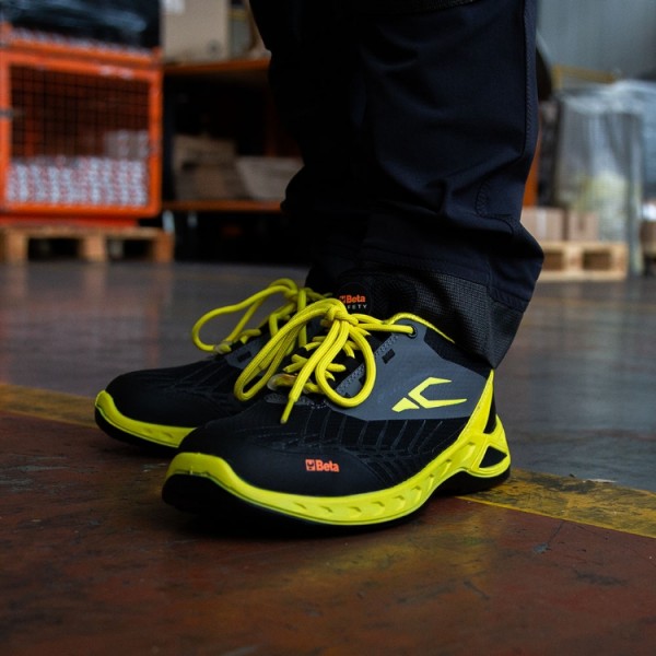 Beta Workwear 7270Y FitEVOLUTION mesh fabric shoe, highly breathable PPE Safety Trainers