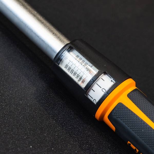 BETA 667 667/30 ZERO-RESET click-type torque wrench with push-through ratchet, for right-/left-hand tightening, torque accuracy: ± 3%