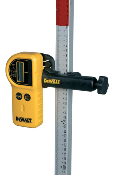 DeWalt 2.4M Construction Grade Rod