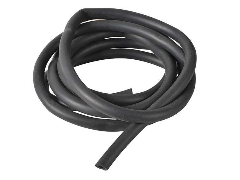 1729T Black Rubber Hose 2m