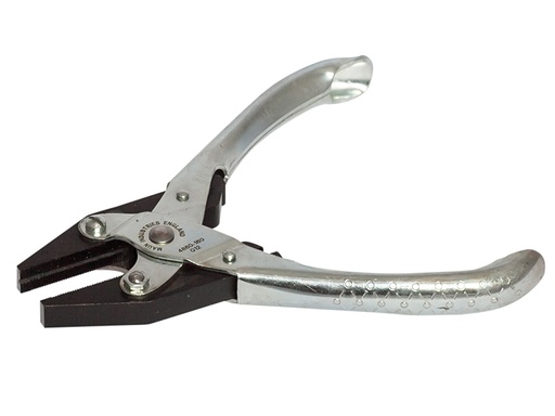 [MAU4860160] Flat Nose Pliers Serrated Jaw 160mm (6.1/4in)